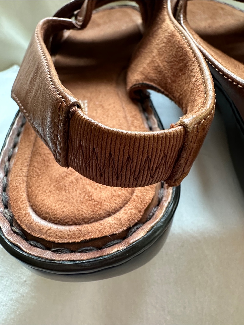 Naturalizer Tan Brown Leather Sandals. - Picture 8 of 10